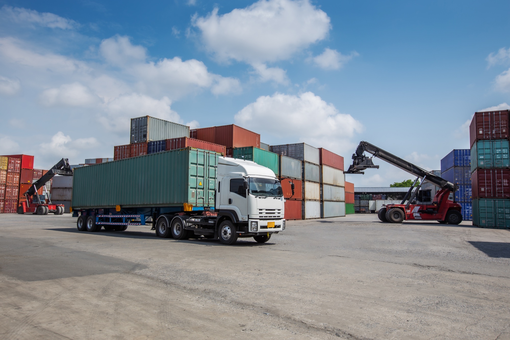 Logística y transporte de materiales